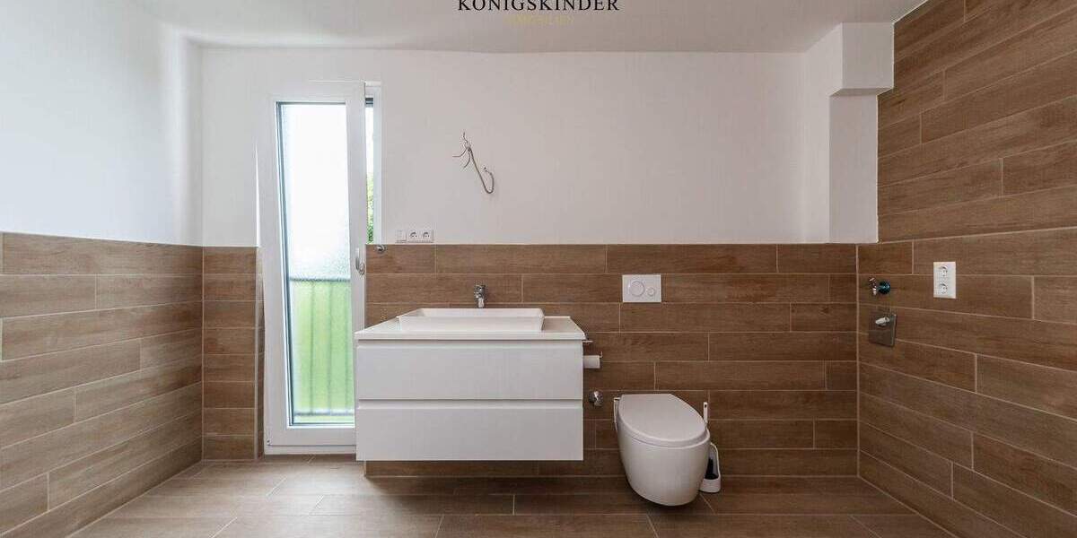 Doppelhaushälfte Stuttgart-Zazenhausen Zuffenhausen - 8 Zimmer, 154 m&sup2;, 849.000&euro; | Angebot:25671700