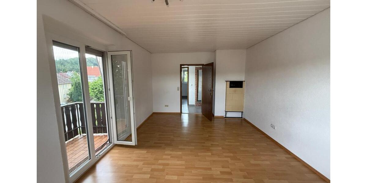 Etagenwohnung Reichenbach an der Fils - 2 Zimmer, 52 m&sup2;, 730&euro; | Angebot:24398170