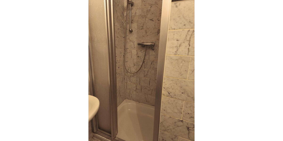 Etagenwohnung Stuttgart Süd - 2 Zimmer, 42 m&sup2;, 289.000&euro; | Angebot:26080177