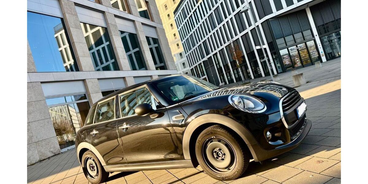Mini ONE 105.000 km 8.000 &euro; Stuttgart 70173
