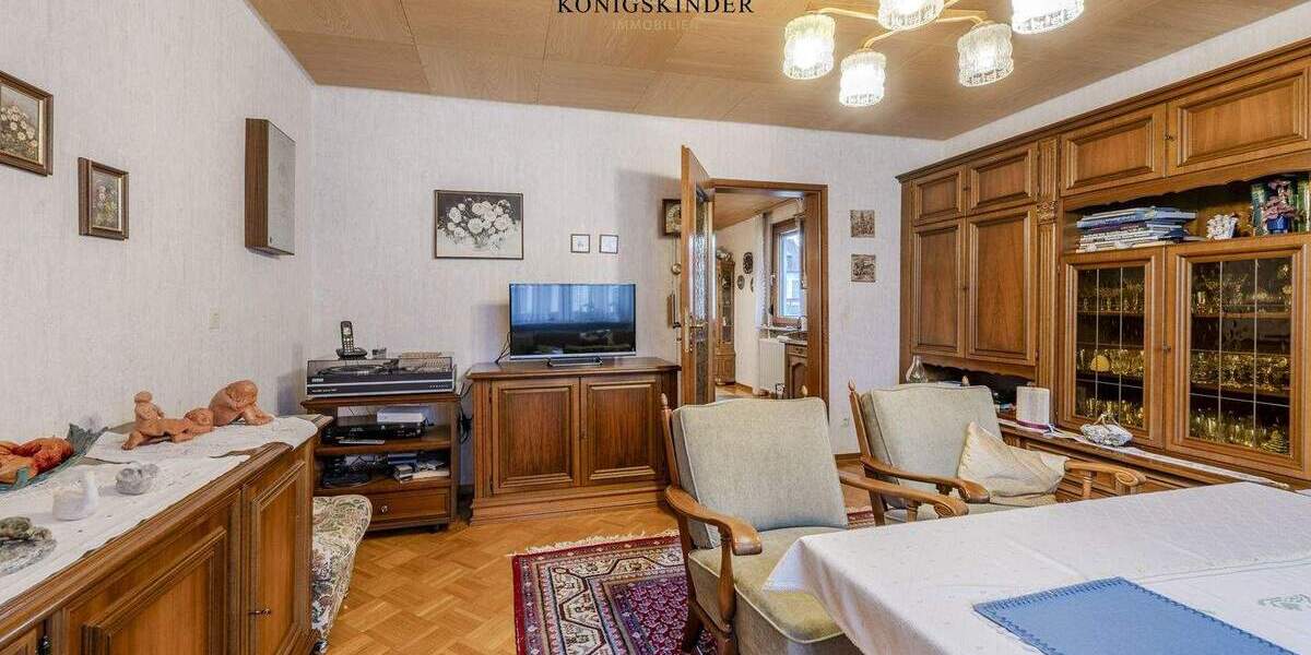 Mehrfamilienhaus, Wohnhaus Reichenbach an der Fils - 7 Zimmer, 141 m&sup2;, 399.000&euro; | Angebot:25671730