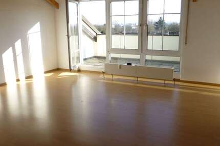 Wohnung Ludwigsburg / Pflugfelden Pflugfelden - 2 Zimmer, 69 m&sup2;, 990&euro; | Angebot:25809476