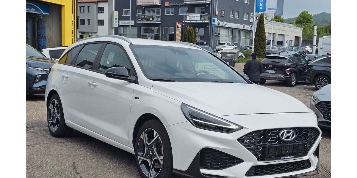 Hyundai i30 17.866 km 21.500 &euro; Leonberg 71229
