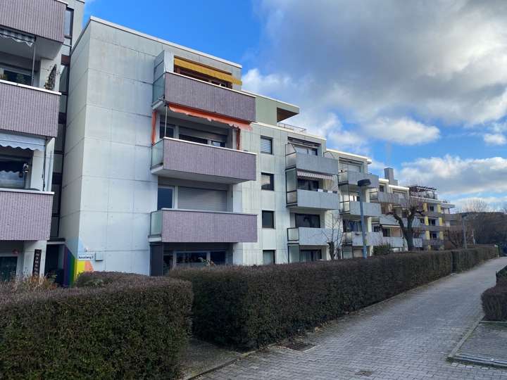 Etagenwohnung Kernen im Remstal - 3 Zimmer, 75 m&sup2;, 1.000&euro; | Angebot:26983612