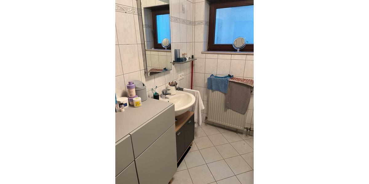 Etagenwohnung Neckarwestheim - 2 Zimmer, 47 m&sup2;, 610&euro; | Angebot:25979006