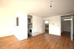 Lichtdurchflutet & gepflegt: 2-Zimmer-Wohnung mit Balkon & EBK - Etagenwohnung Böblingen | Angebot:26347789