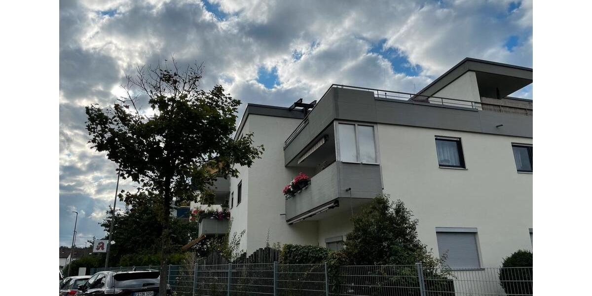 Dachgeschoßwohnung Aichwald - 3 Zimmer, 117 m&sup2;, 1.240&euro; | Angebot:26007797
