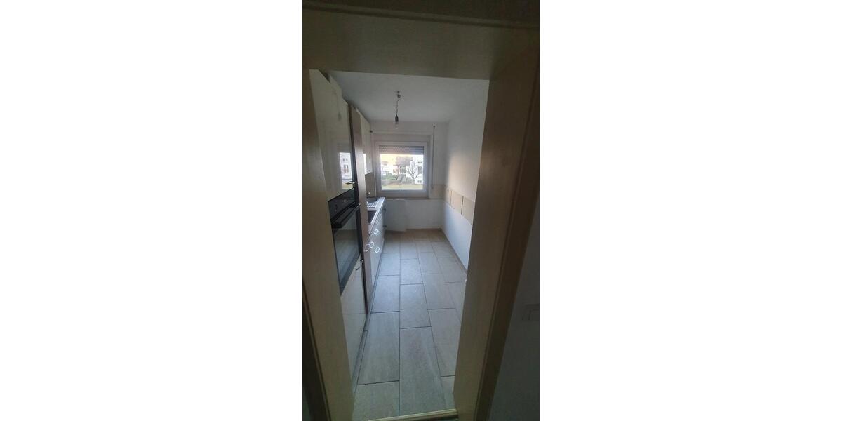Hochparterre Esslingen am Neckar Hegensberg - 3 Zimmer, 75 m&sup2;, 900&euro; | Angebot:26538984