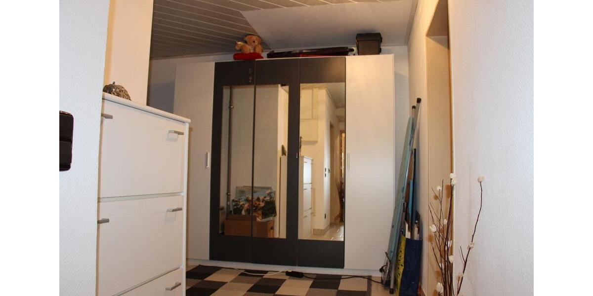 Erdgeschoßwohnung Untergruppenbach - 2.5 Zimmer, 83 m&sup2;, 900&euro; | Angebot:25645078