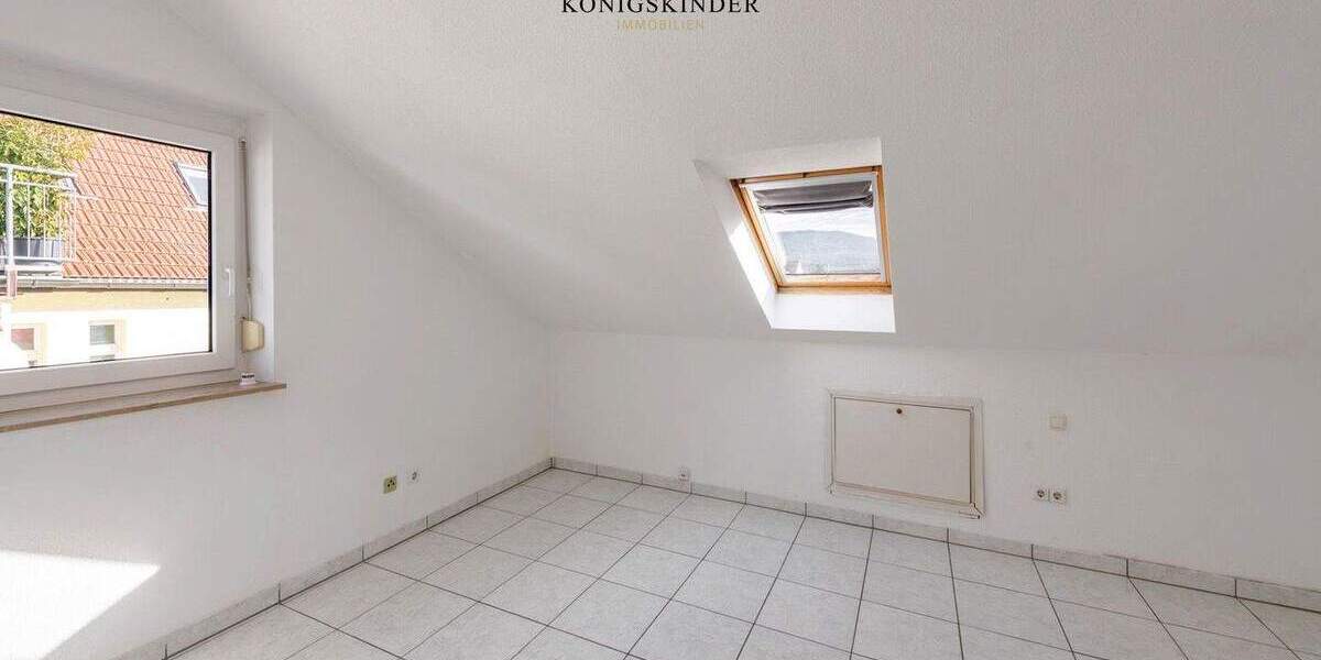 Doppelhaushälfte Weilheim an der Teck Weilheim - 8 Zimmer, 139 m&sup2;, 590.000&euro; | Angebot:25770795