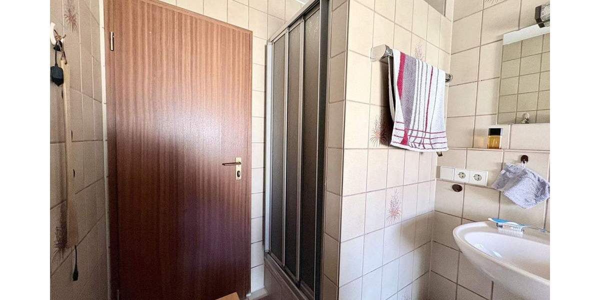 Etagenwohnung Weil im Schönbuch - 2 Zimmer, 65 m&sup2;, 230.000&euro; | Angebot:25780802