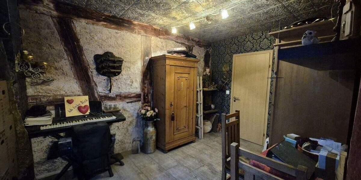 Einfamilienhaus Remshalden Geradstetten - 8 Zimmer, 210 m&sup2;, 659.000&euro; | Angebot:25717519