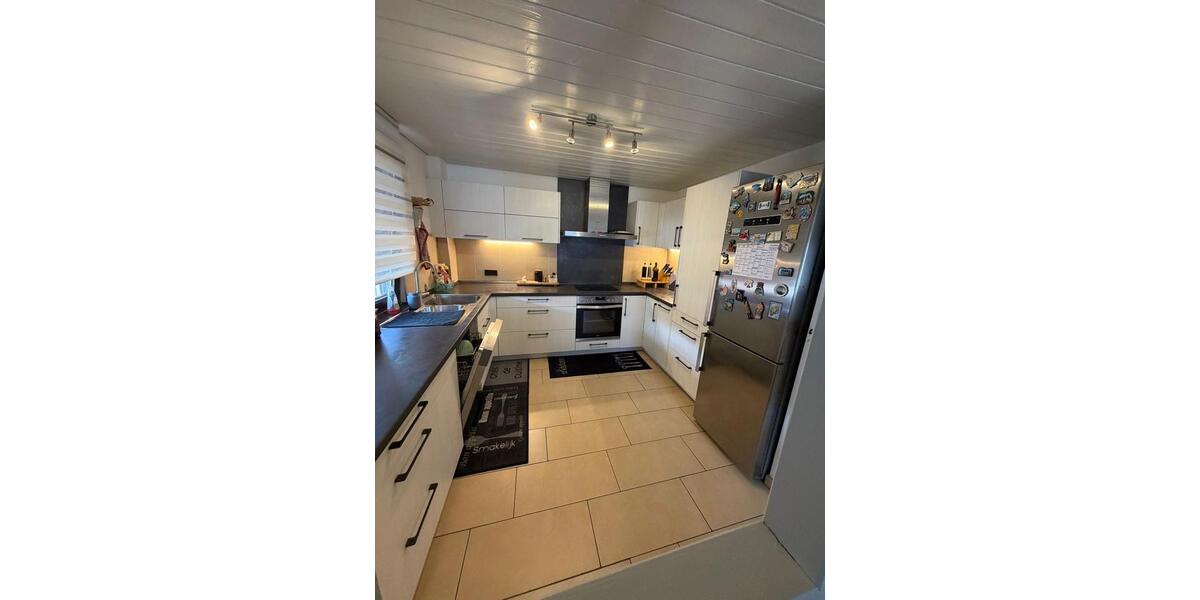 Etagenwohnung Weinstadt - 2 Zimmer, 65 m&sup2;, 700&euro; | Angebot:27584321
