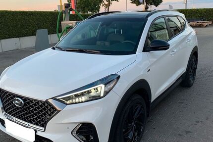 Hyundai TUCSON 111.000 km 19.700 &euro; Stuttgart 70599