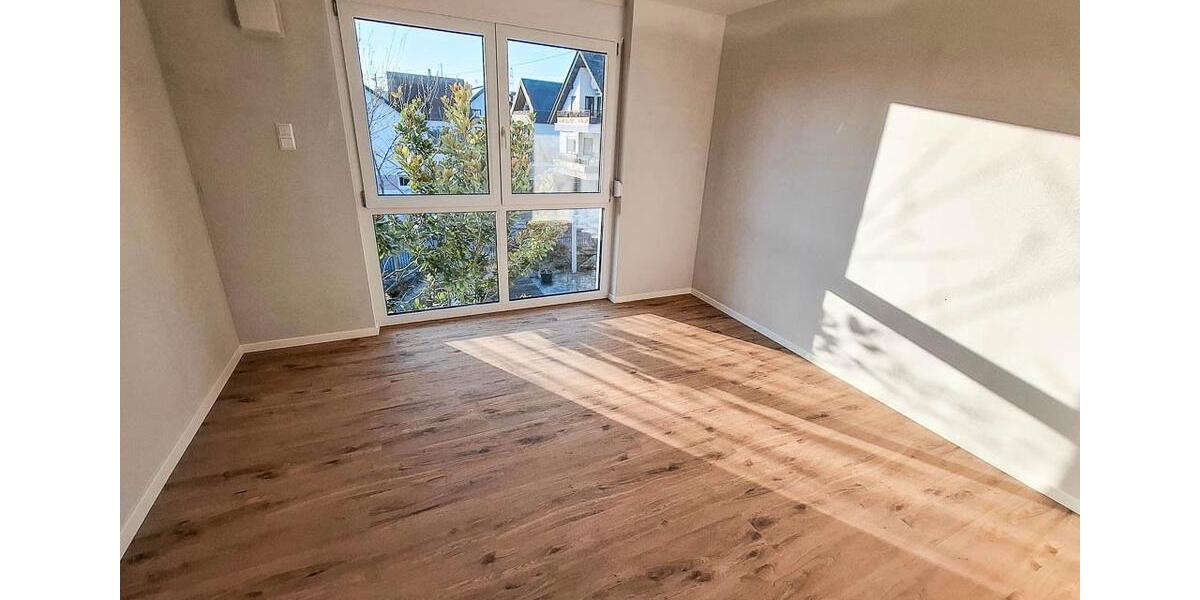 Etagenwohnung Leonberg - 3.5 Zimmer, 90 m&sup2;, 1.590&euro; | Angebot:26648295