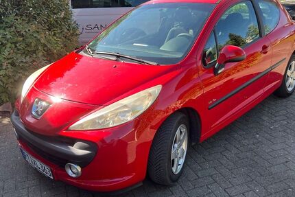 Peugeot 207 92.000 km 2.999 &euro; Stuttgart 70327