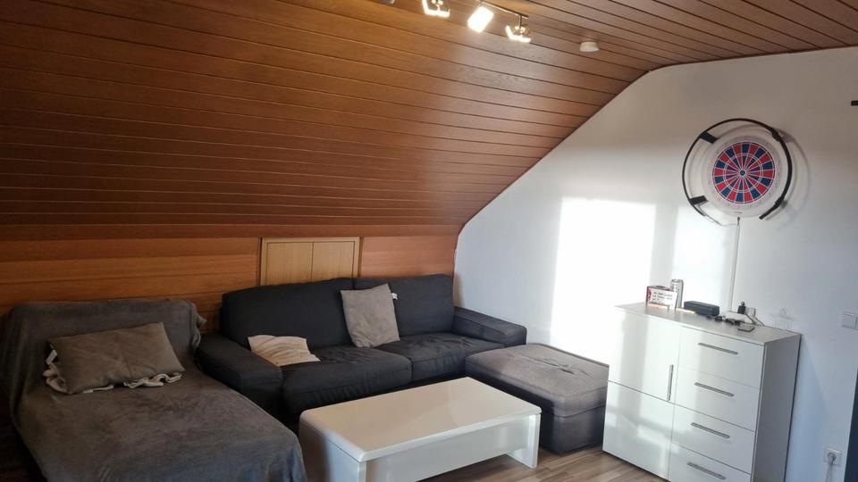 Dachgeschoßwohnung Rutesheim - 3 Zimmer, 55 m&sup2;, 595&euro; | Angebot:25986880
