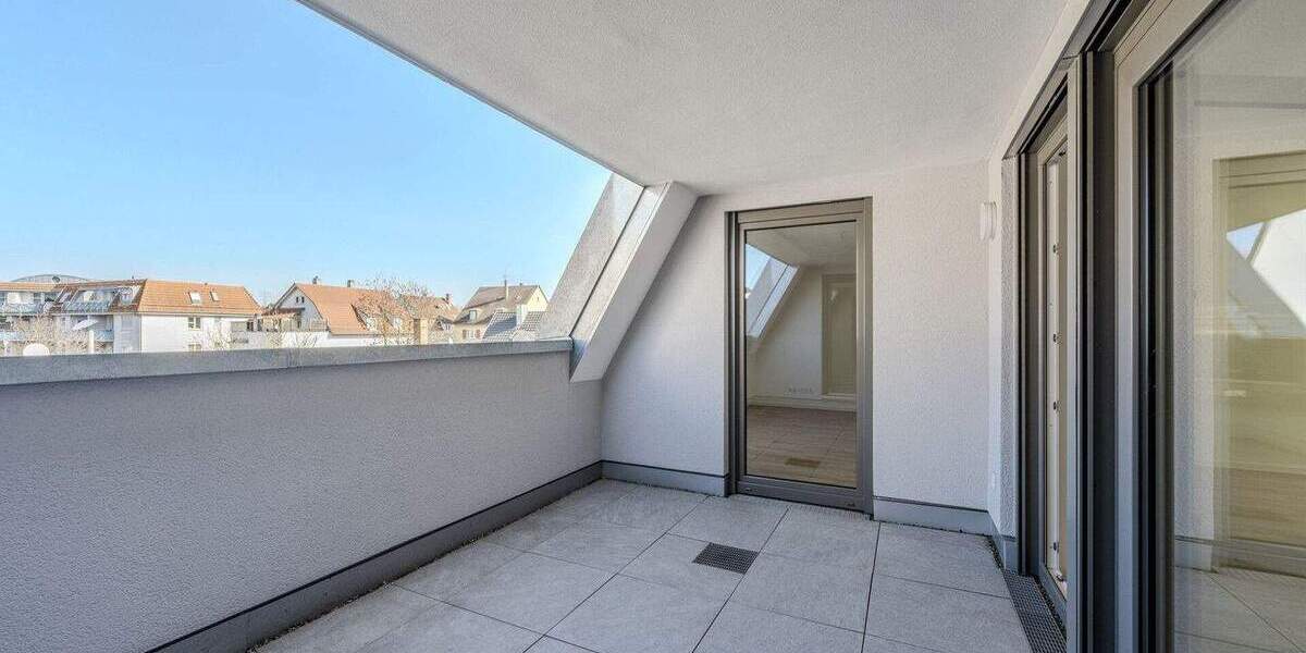 Etagenwohnung Stuttgart / Zuffenhausen Zuffenhausen - 4 Zimmer, 117 m&sup2;, 749.000&euro; | Angebot:25704192