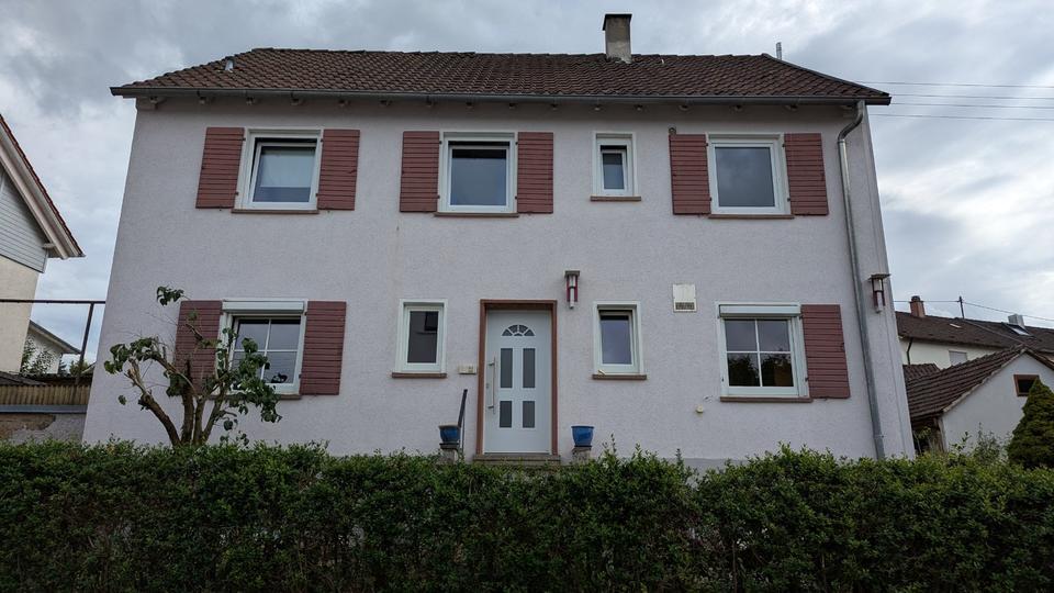 Einfamilienhaus Erdmannhausen - 8 Zimmer, 725.000&euro; | Angebot:22287456