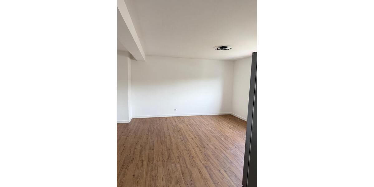 Etagenwohnung Kirchheim am Neckar - 2 Zimmer, 49 m&sup2;, 820&euro; | Angebot:26035396