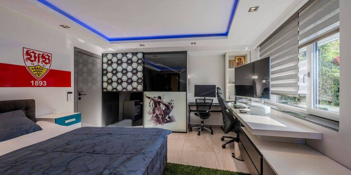 Einfamilienhaus Stuttgart Feuerbach - 8 Zimmer, 295 m&sup2;, 2.200.000&euro; | Angebot:25800108