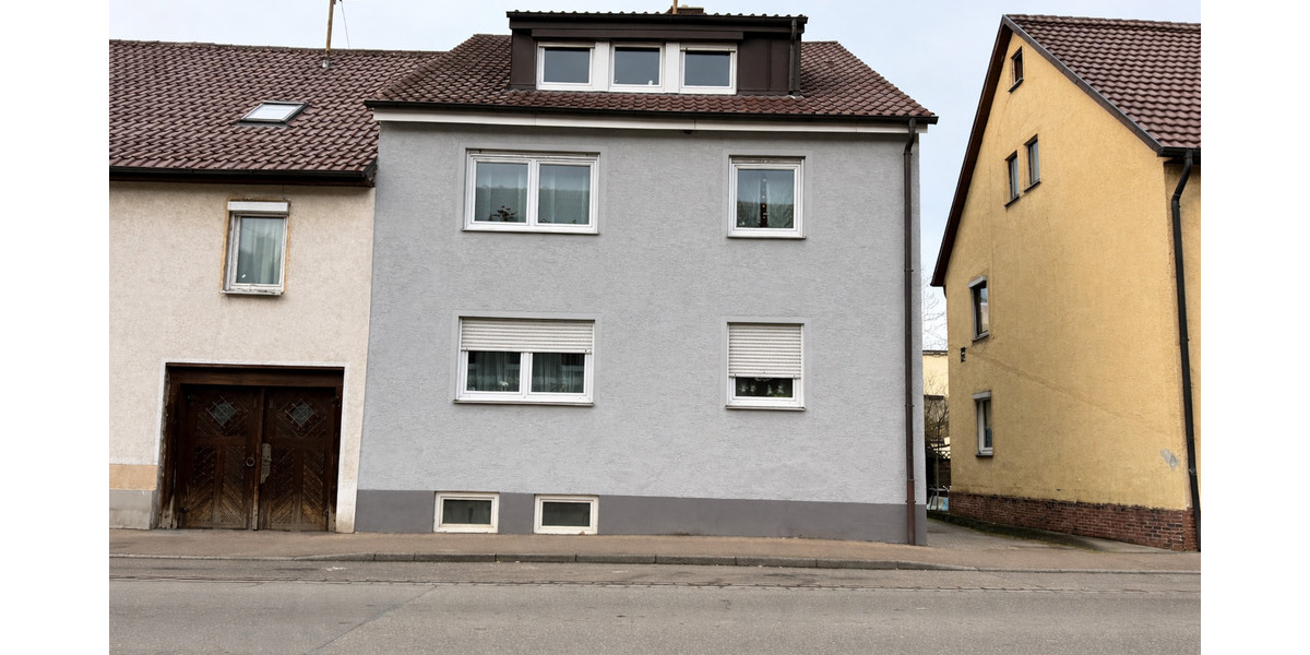 Mehrfamilienhaus, Wohnhaus Nürtingen - 8 Zimmer, 191 m&sup2;, 698.500&euro; | Angebot:25745890
