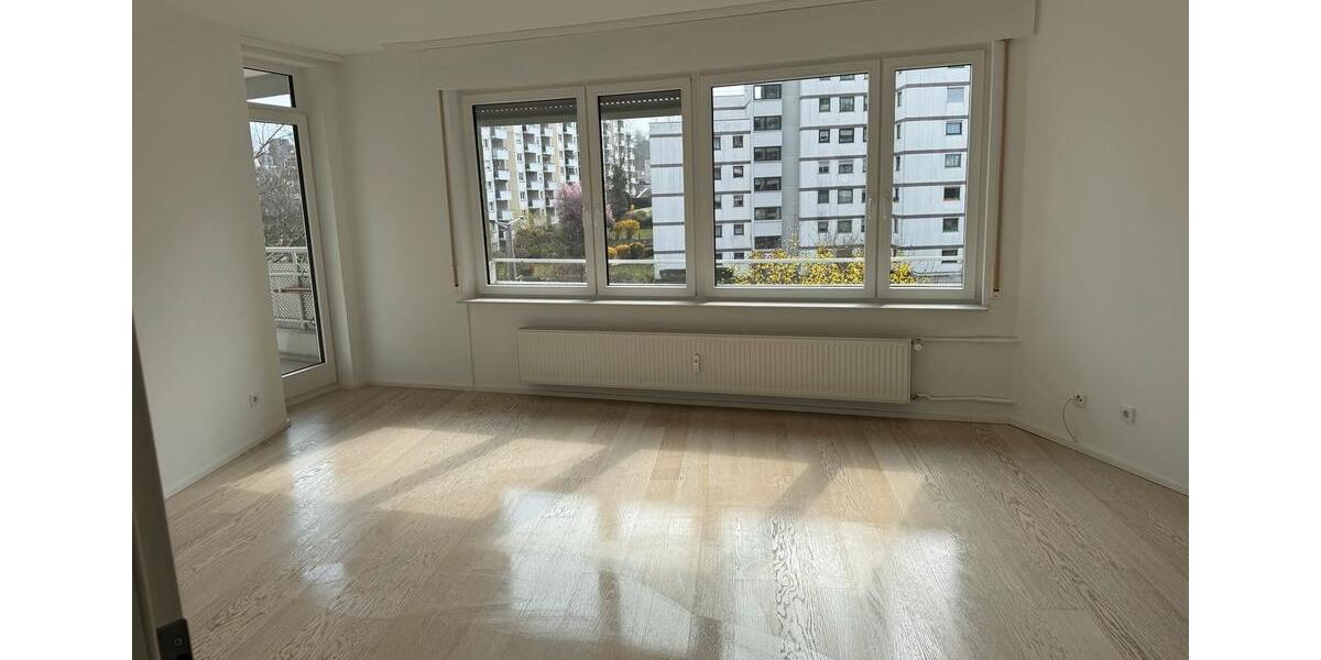 Etagenwohnung Stuttgart Mühlhausen - 3 Zimmer, 71 m&sup2;, 1.100&euro; | Angebot:25851439