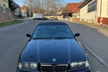 BMW 328 164.558 km 12.500 &euro; Stuttgart 70376