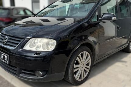 VW Touran 195.000 km 3.490 &euro; Großbottwar 71723