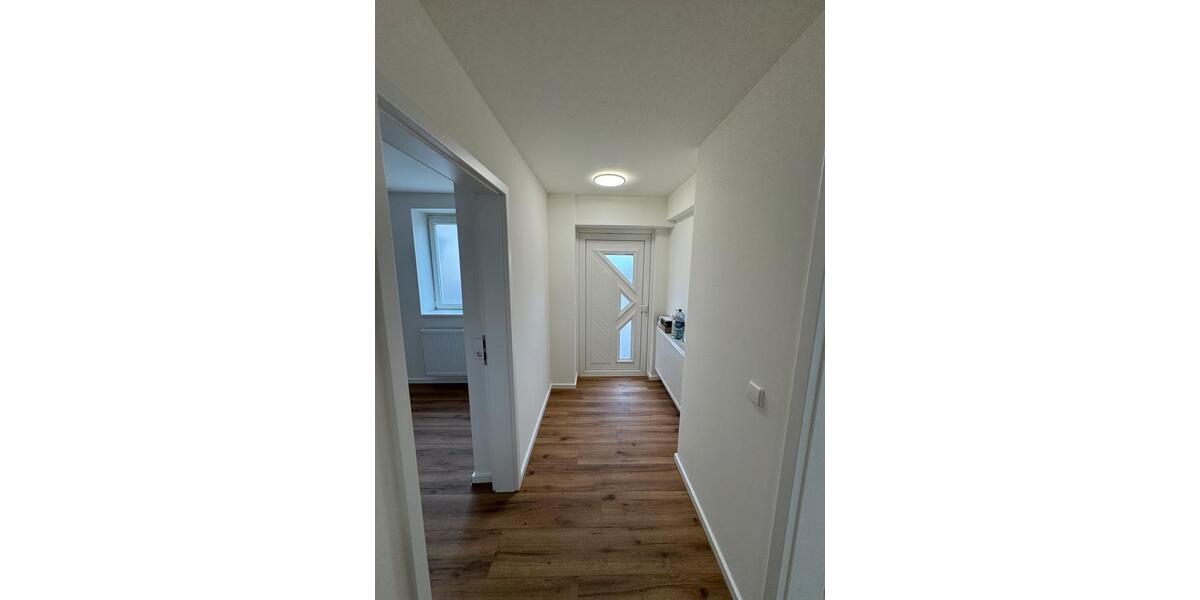 Erdgeschoßwohnung Nürtingen - 3 Zimmer, 64 m&sup2;, 1.095&euro; | Angebot:25302876