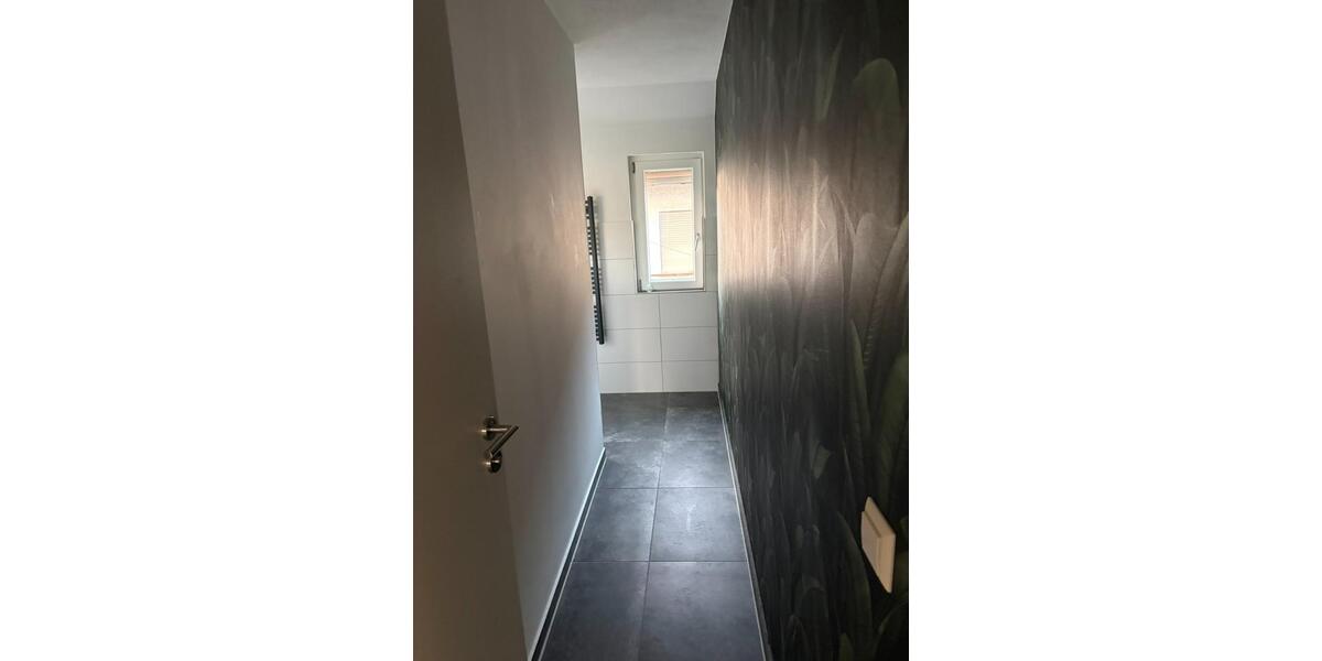 Etagenwohnung Stuttgart Zuffenhausen - 3 Zimmer, 73 m&sup2;, 1.300&euro; | Angebot:25965673
