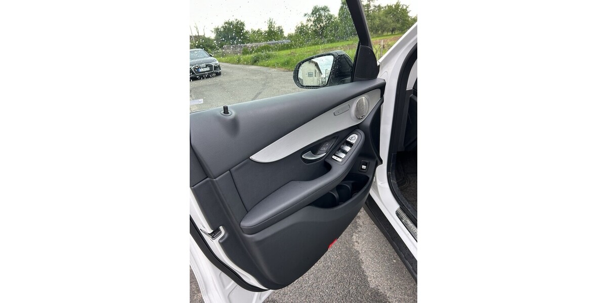 Mercedes-Benz GLC 67.000 km 36.999 &euro; Leinfelden-Echterdingen 70771