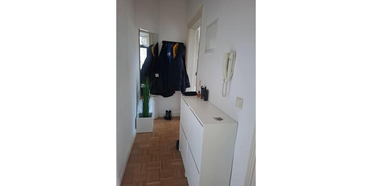 Etagenwohnung Stuttgart Bopser - 2 Zimmer, 45 m&sup2;, 860&euro; | Angebot:25641288