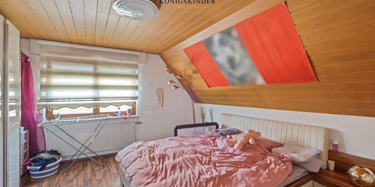 Mehrfamilienhaus, Wohnhaus Weinstadt Beutelsbach - 8 Zimmer, 269 m&sup2;, 930.000&euro; | Angebot:25676059