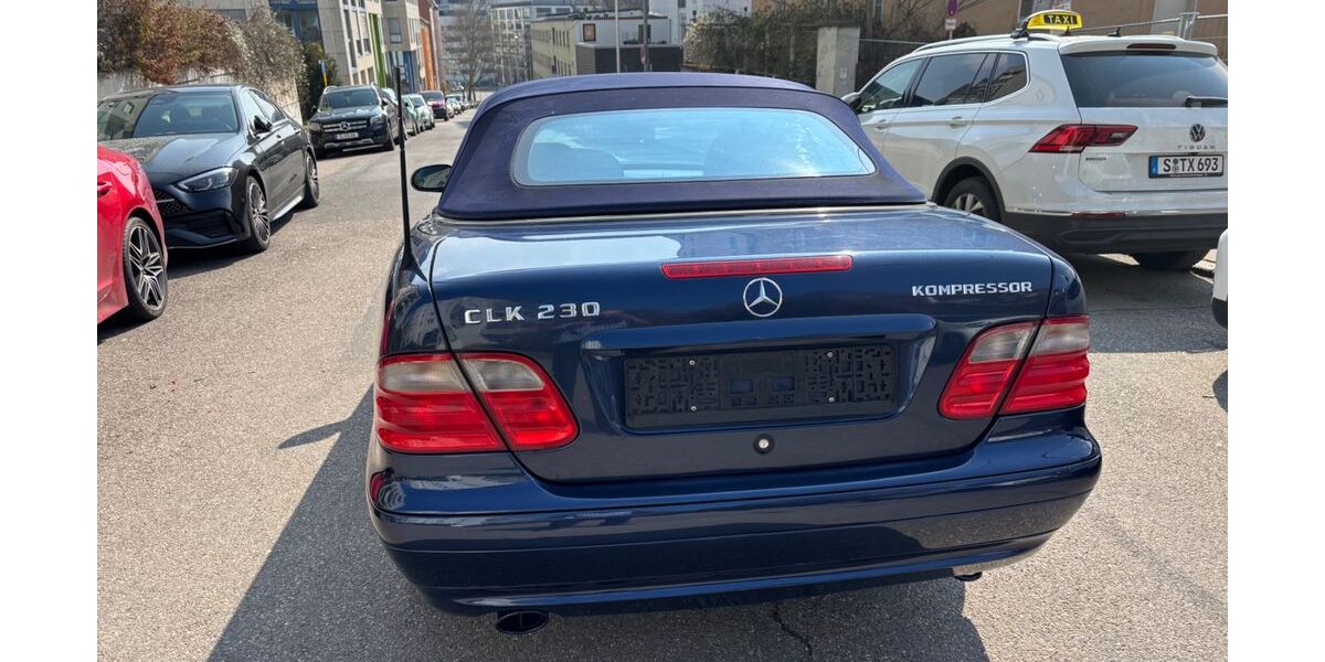 Mercedes-Benz CLK 230 217.000 km 9.500 &euro; Remseck 71686