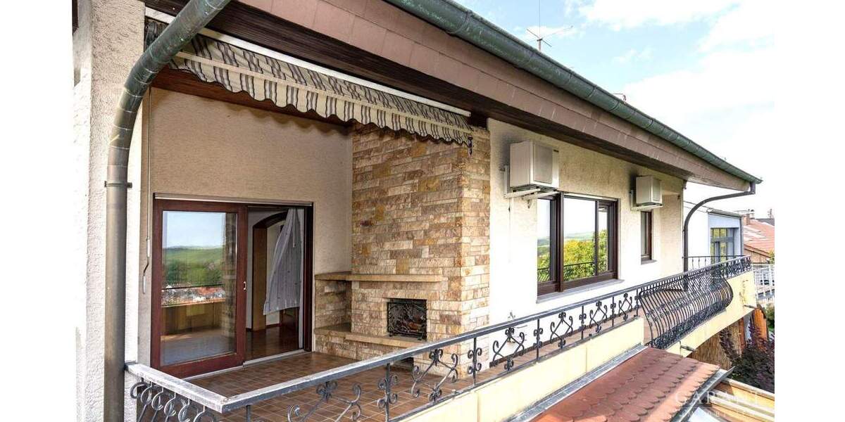 Mehrfamilienhaus, Wohnhaus Kirchheim am Neckar - 7 Zimmer, 280 m&sup2;, 715.000&euro; | Angebot:25746425