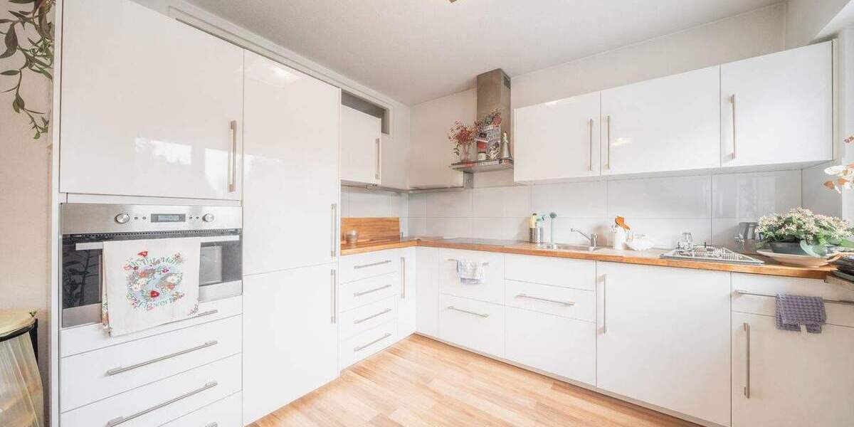 Mehrfamilienhaus, Wohnhaus Stuttgart Möhringen - 5 Zimmer, 158 m&sup2;, 595.000&euro; | Angebot:25685471