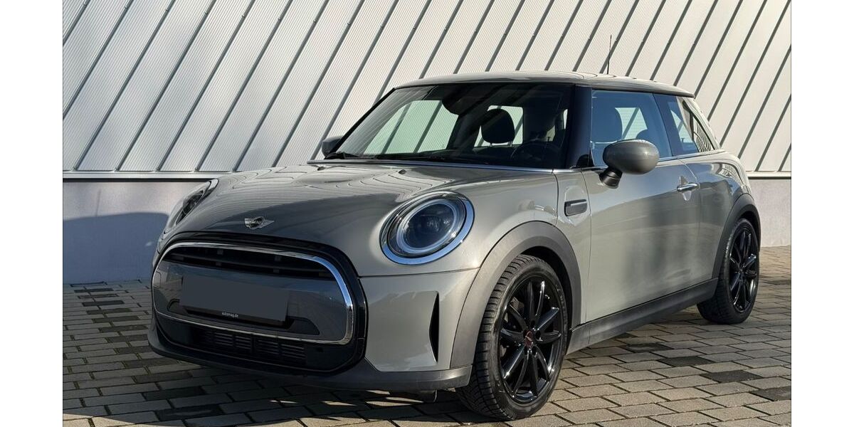 Mini ONE 85.126 km 13.499 &euro; Böblingen 71034