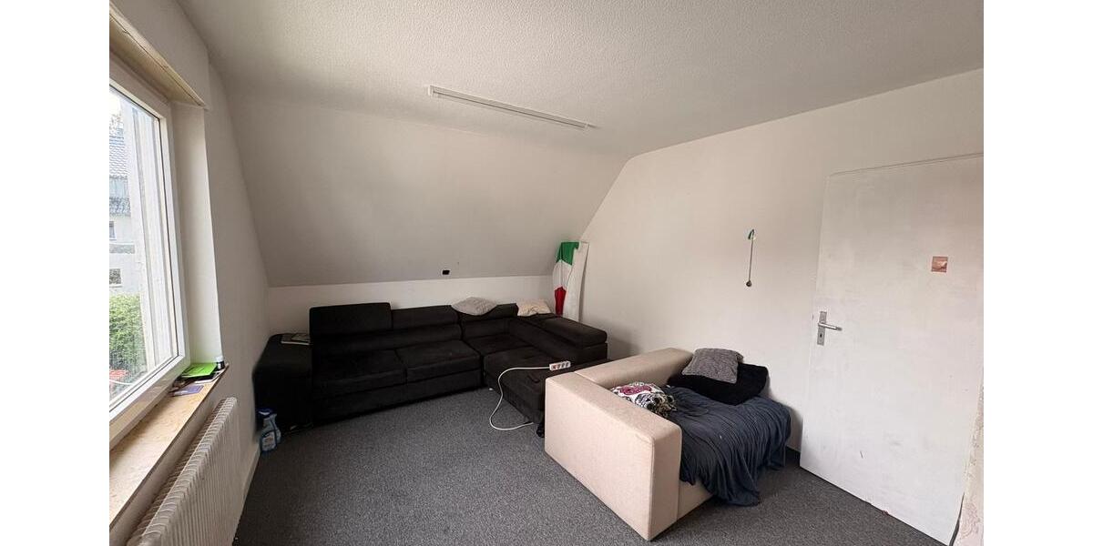 Dachgeschoßwohnung Stuttgart Feuerbach - 2 Zimmer, 55 m&sup2;, 1.020&euro; | Angebot:26547357