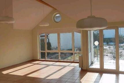 Wohnung Weissach - 3 Zimmer, 85 m&sup2;, 1.300&euro; | Angebot:25477850