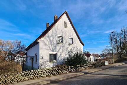 Haus Leonberg - 6.5 Zimmer, 134 m&sup2;, 600.000&euro; | Angebot:26108124