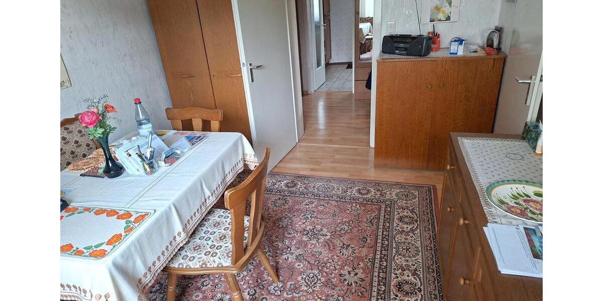 Etagenwohnung Stuttgart Bad Cannstatt - 3 Zimmer, 77 m&sup2;, 288.750&euro; | Angebot:26050850