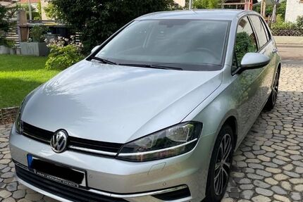 VW Golf 56.000 km 15.100 &euro; Stuttgart 70197
