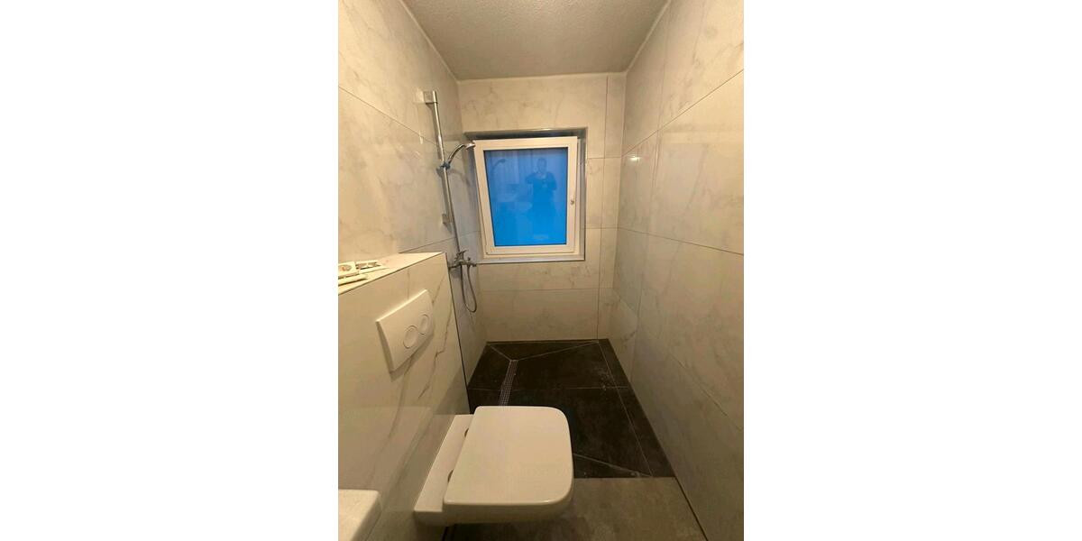 Etagenwohnung Backnang - 3 Zimmer, 70 m&sup2;, 500&euro; | Angebot:25442235