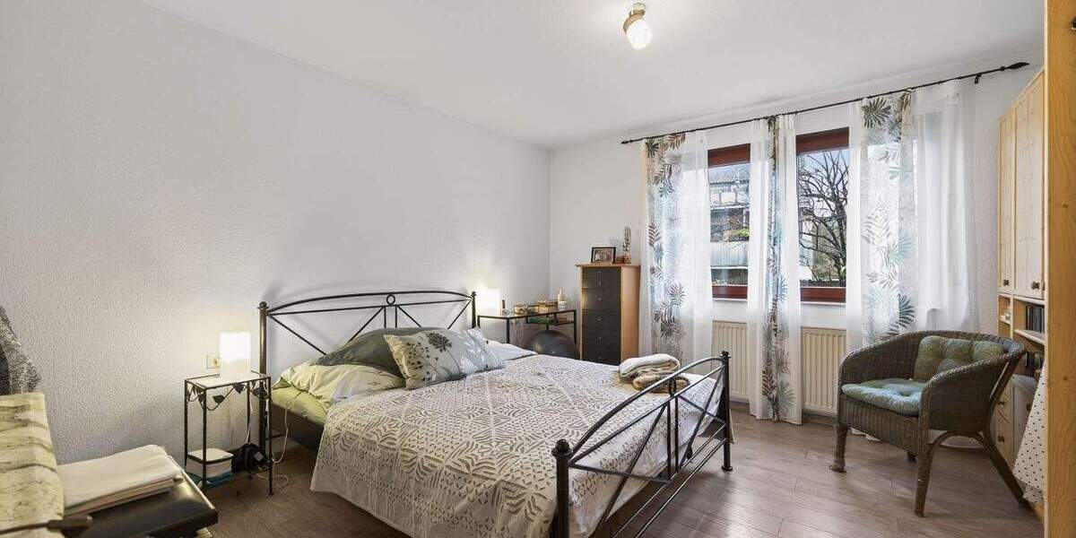 Etagenwohnung Stuttgart Mühlhausen - 3 Zimmer, 78 m&sup2;, 299.000&euro; | Angebot:25696178