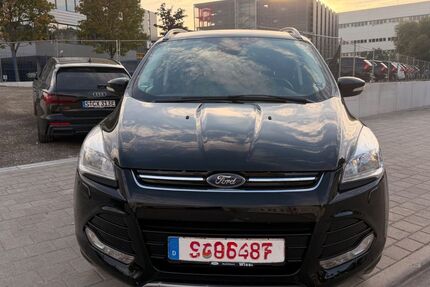 Ford Kuga 155.000 km 9.699 &euro; Stuttgart 70376