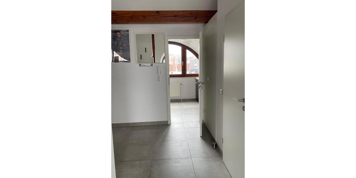 Dachgeschoßwohnung Sindelfingen Sindelfingen (Stadt) - 1 Zimmer, 50 m&sup2;, 750&euro; | Angebot:25995001