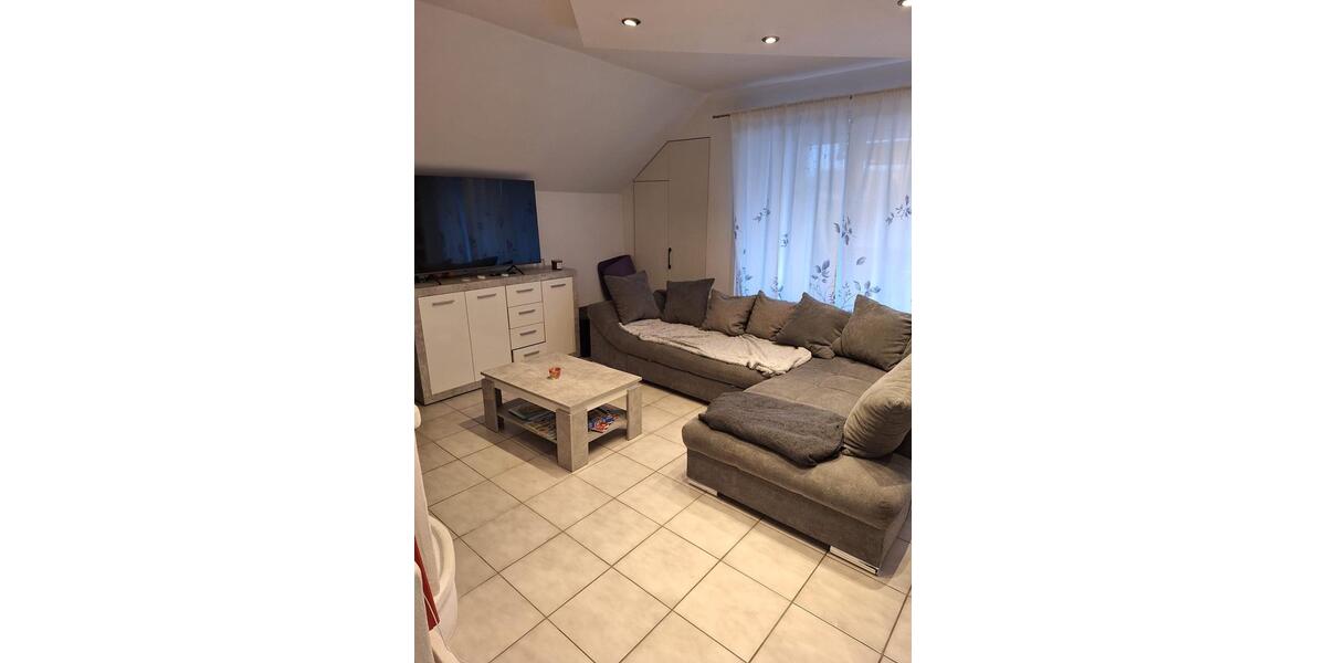 Dachgeschoßwohnung Ebersbach an der Fils - 2 Zimmer, 61 m&sup2;, 189.000&euro; | Angebot:24838456