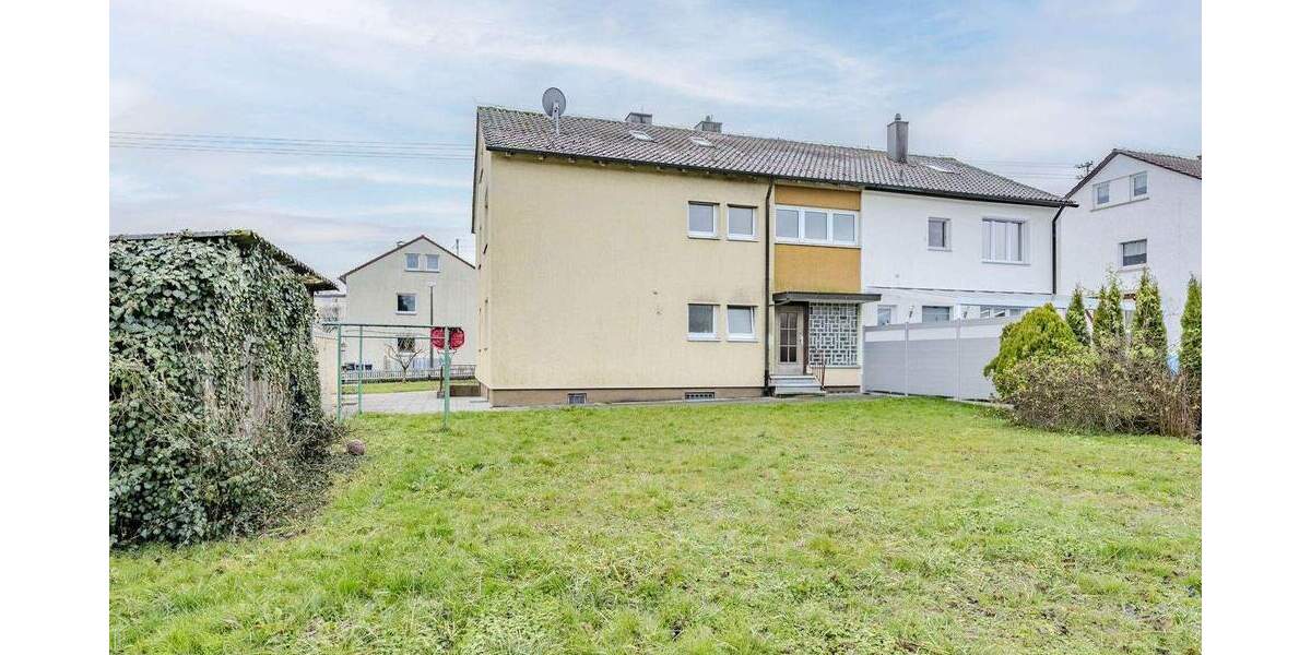 Mehrfamilienhaus, Wohnhaus Sindelfingen / Maichingen Maichingen - 8 Zimmer, 145 m&sup2;, 695.000&euro; | Angebot:25746135