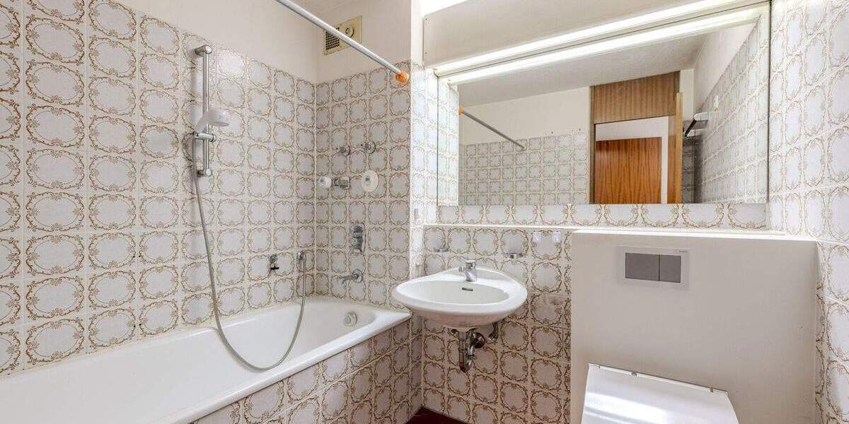 Etagenwohnung Stuttgart / Feuerbach Feuerbach - 2 Zimmer, 83 m&sup2;, 275.000&euro; | Angebot:25704120